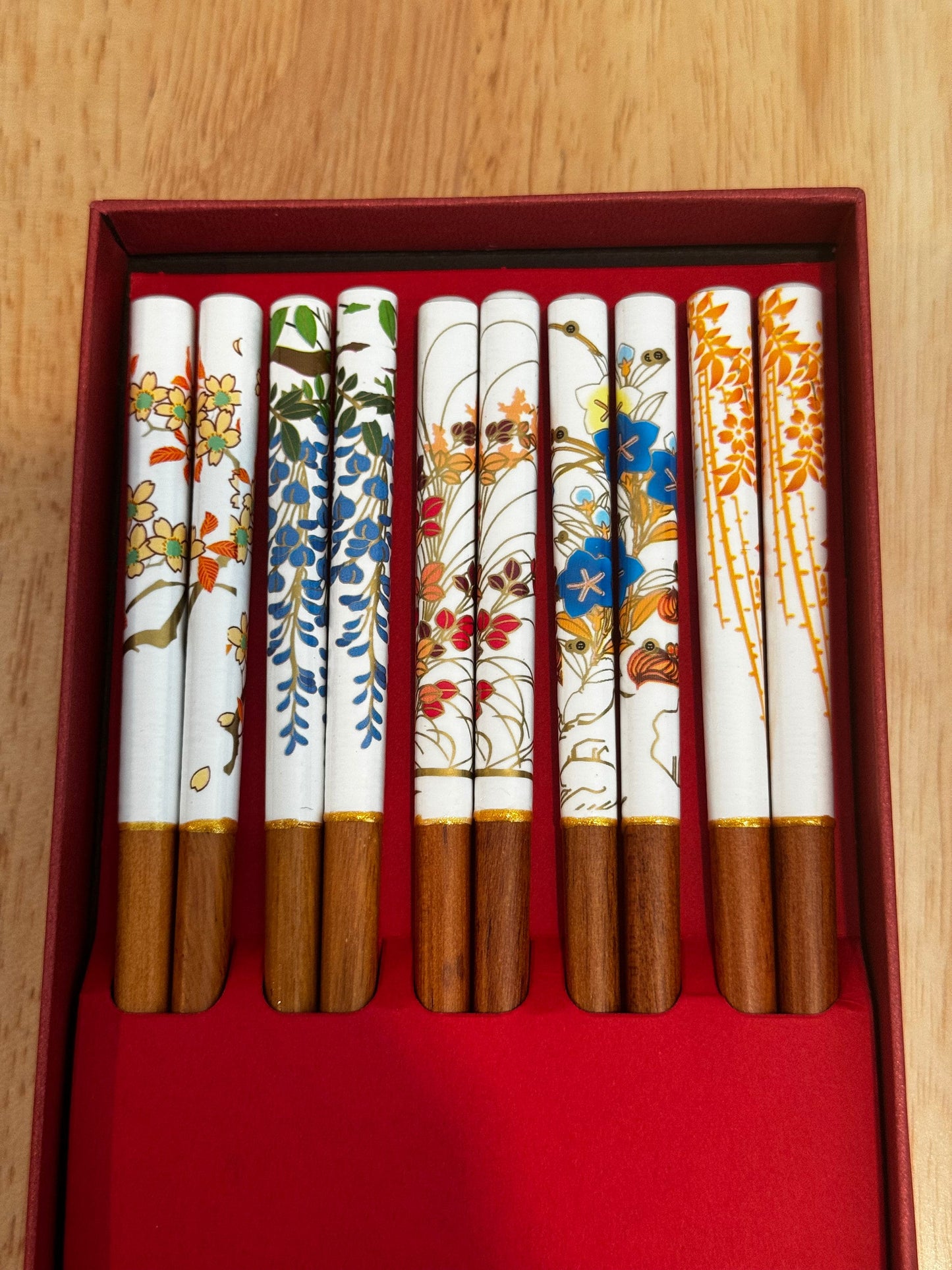 5 pairs Flower wood chopsticks