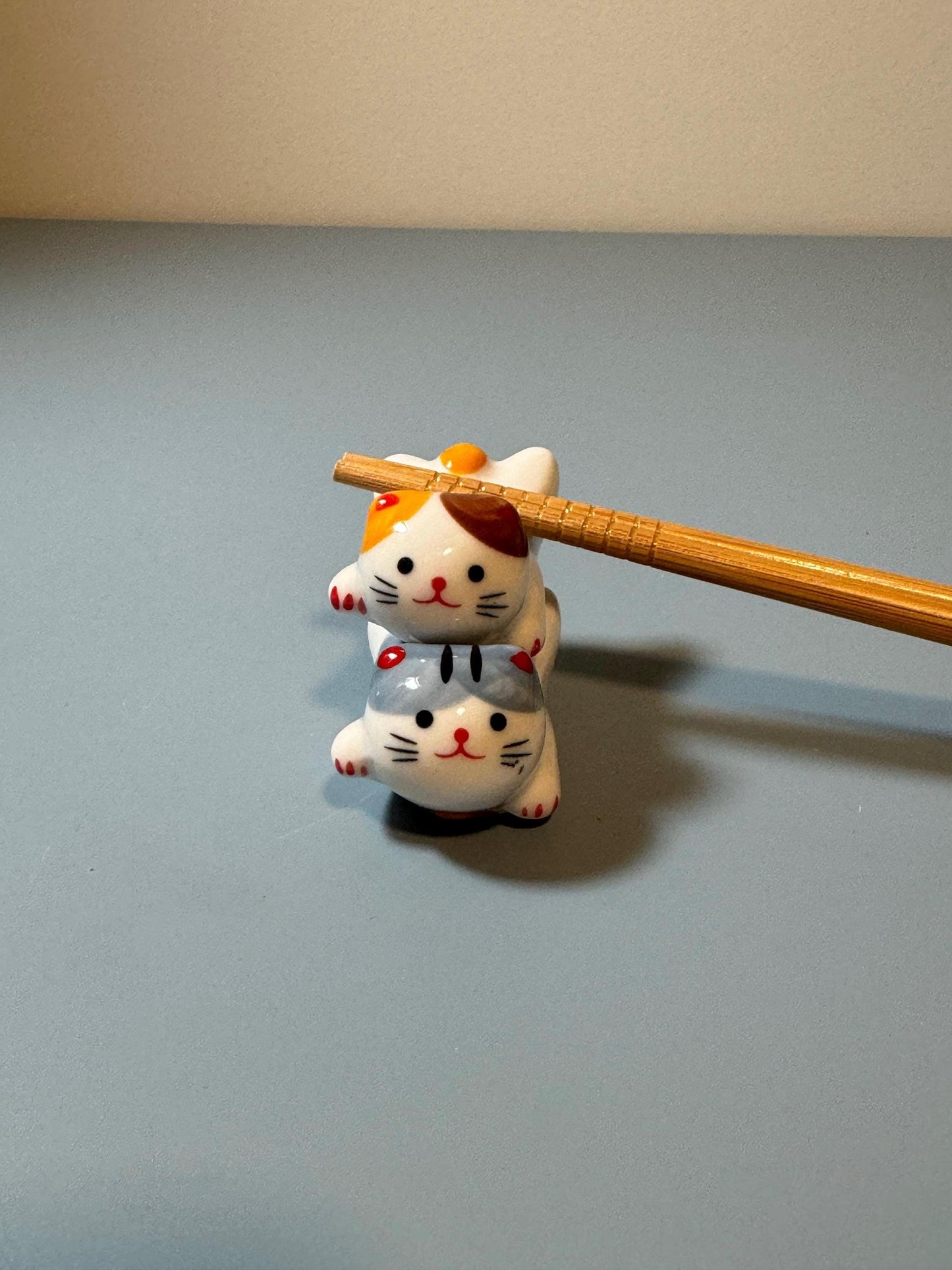 Kawaii cat set of 5 chopsticks holder, adorable cat chopstick rest, cute cat chopstick holder, chopstick rest, kitty paintbrush rest