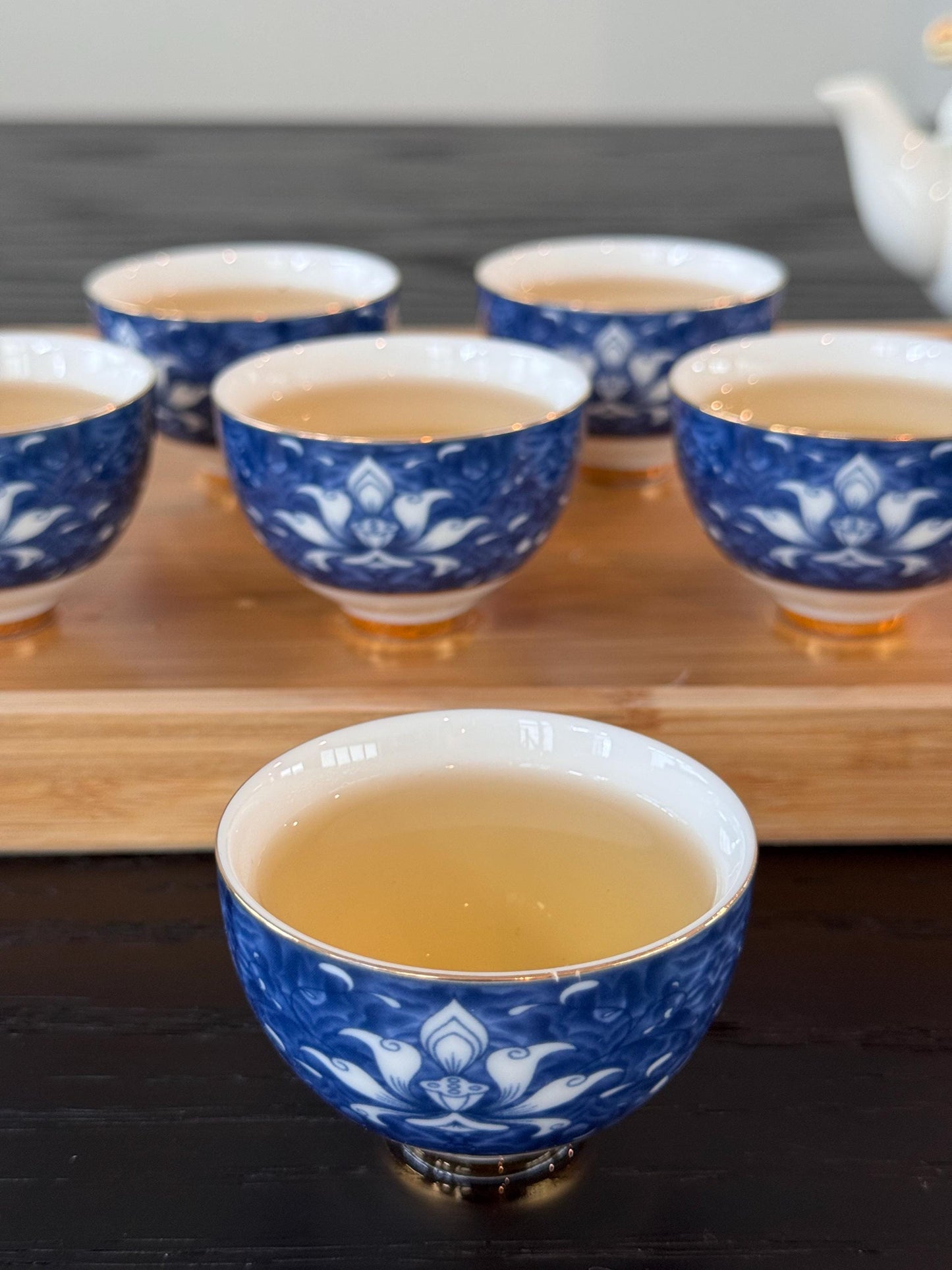 Chinese tea cup dehua white porcelain, 6 pcs blue lotus flower tea cups, gong fu tea cups, with gift box, kung fu cup tea cup blue and white