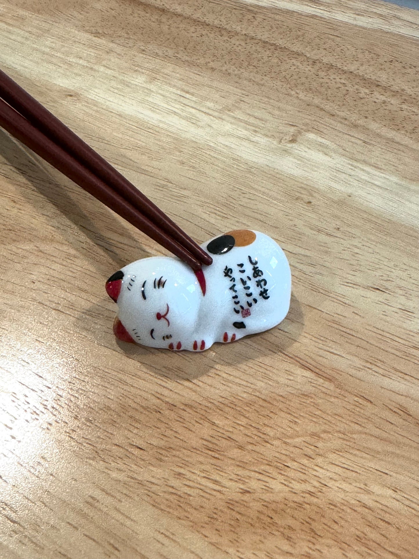 Wood chopsticks with cat rest 2 pairs