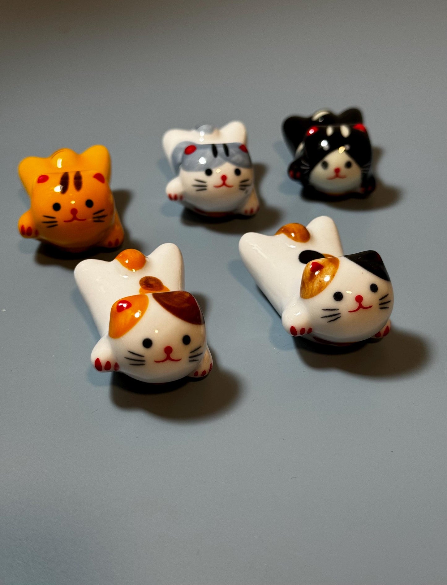 Kawaii cat set of 5 chopsticks holder, adorable cat chopstick rest, cute cat chopstick holder, chopstick rest, kitty paintbrush rest