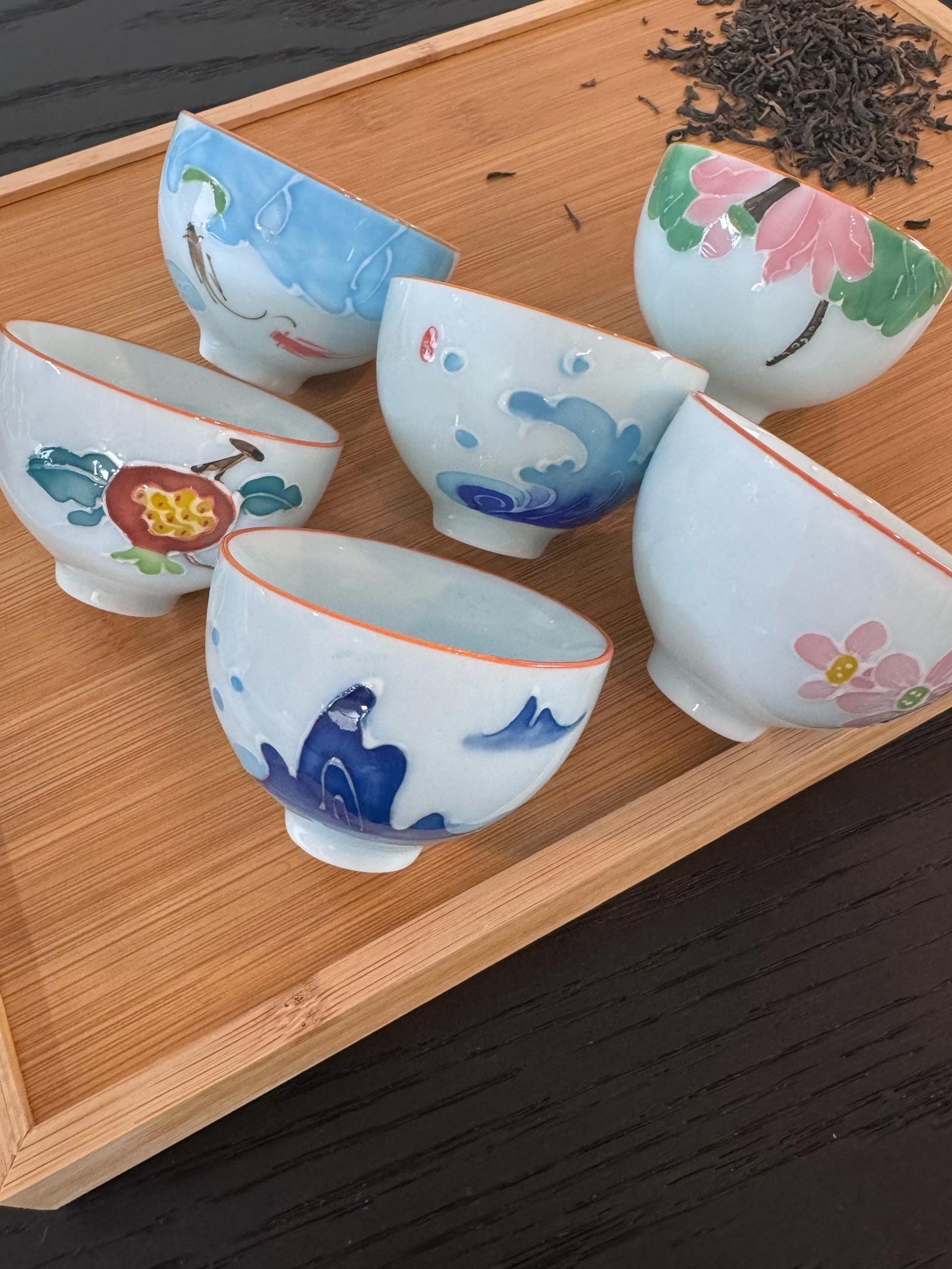 Chinese tea cup dehua clay, 6 pcs designs flower tea cups, gong fu tea cups, with gift box, kung fu cup tea cup, art tea cup