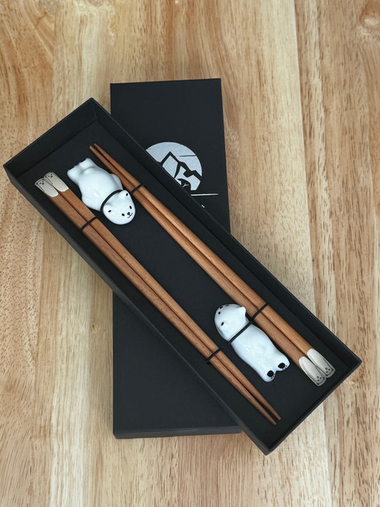 Wood chopsticks with  polar bear rest 2 pairs