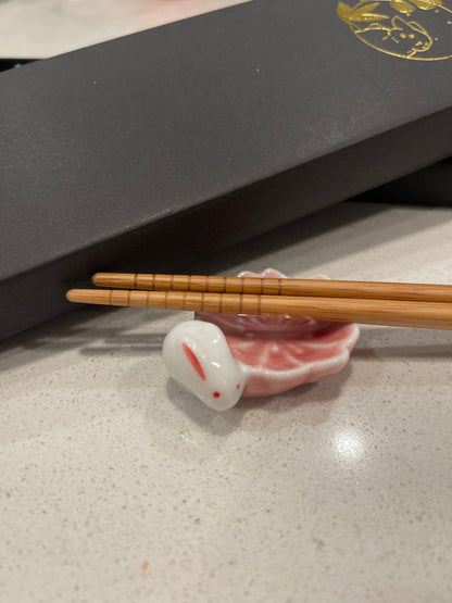 Wood chopsticks with bunny rest 2 pairs, year of the rabbit, Ceramic rabbit rest, chinese zodiac chopsticks, stocking stuffer, lotus leaves