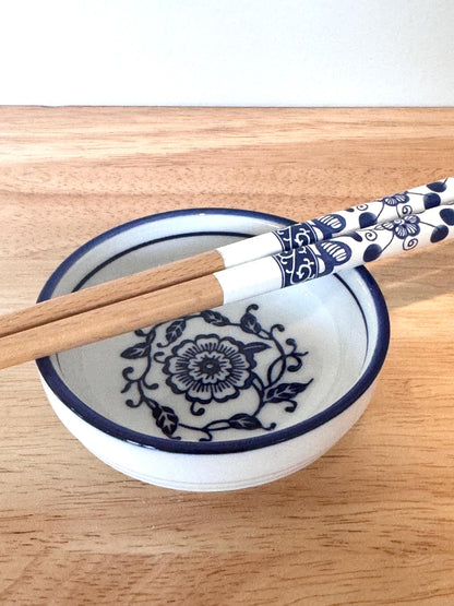 Chopsticks with blue art rest 2 pairs, Husband/Wife chopsticks gift set, Ceramic blue china rests, sauce bowl, dipping sauce bowl, ultimate
